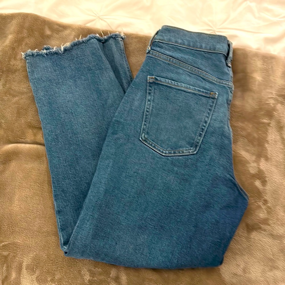 Old Navy Curvy Sky-Hi Straight Jeans